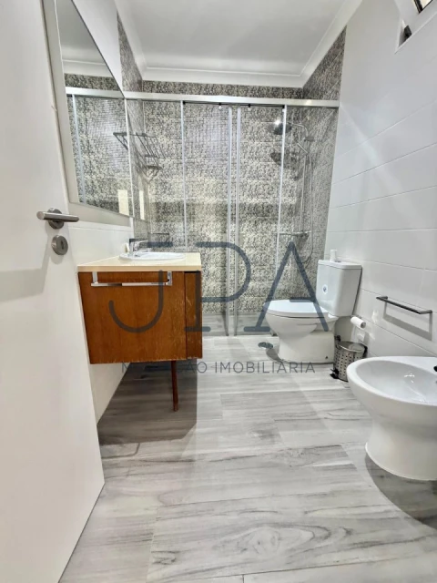 Moradia T4 para Venda em Monte Gordo