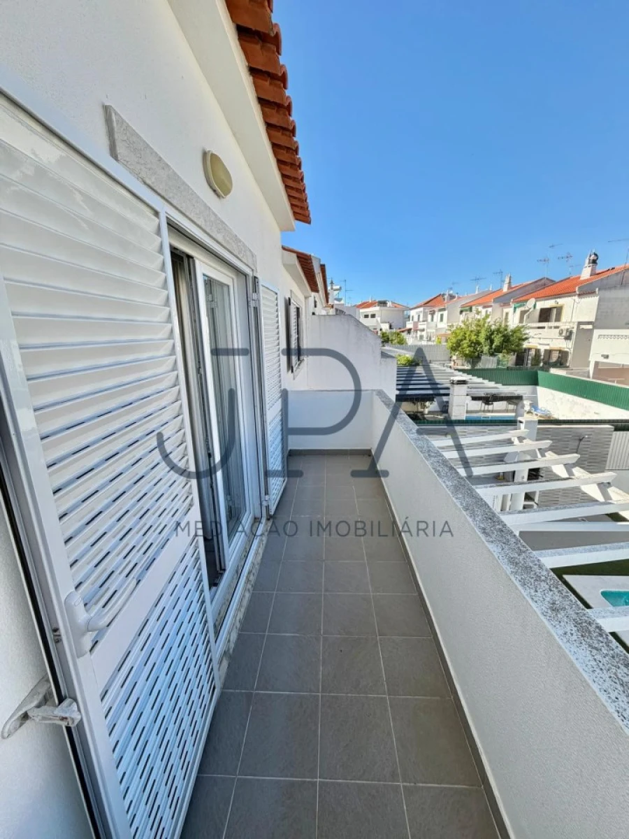 Moradia T4 para Venda em Monte Gordo Foto 37