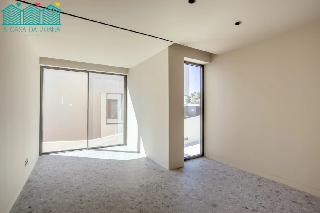 Moradia T5 para Venda em Cascais e Estoril Foto 21