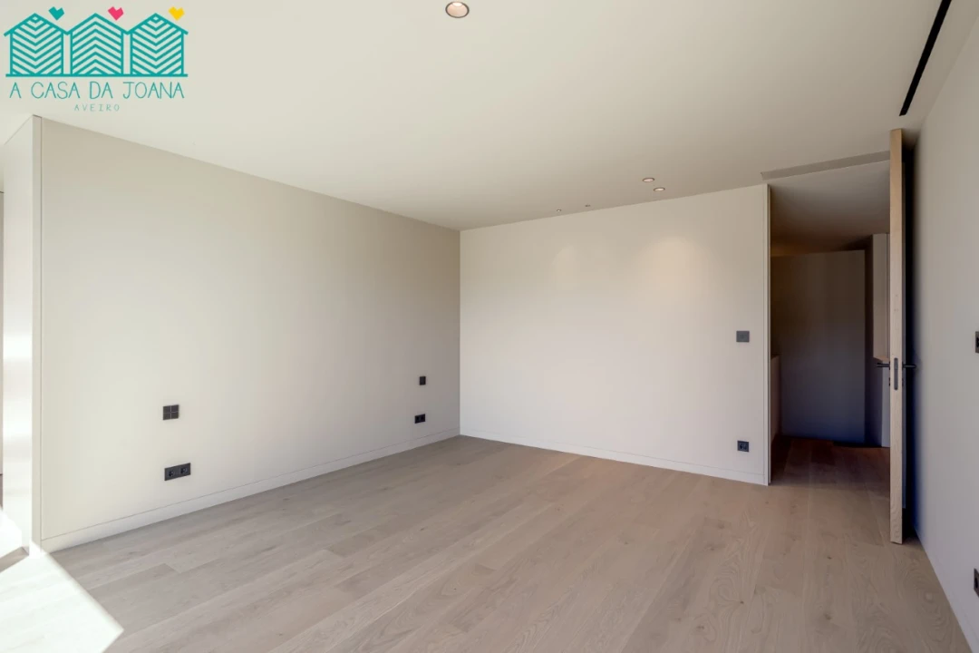 Moradia T5 para Venda em Cascais e Estoril Foto 22