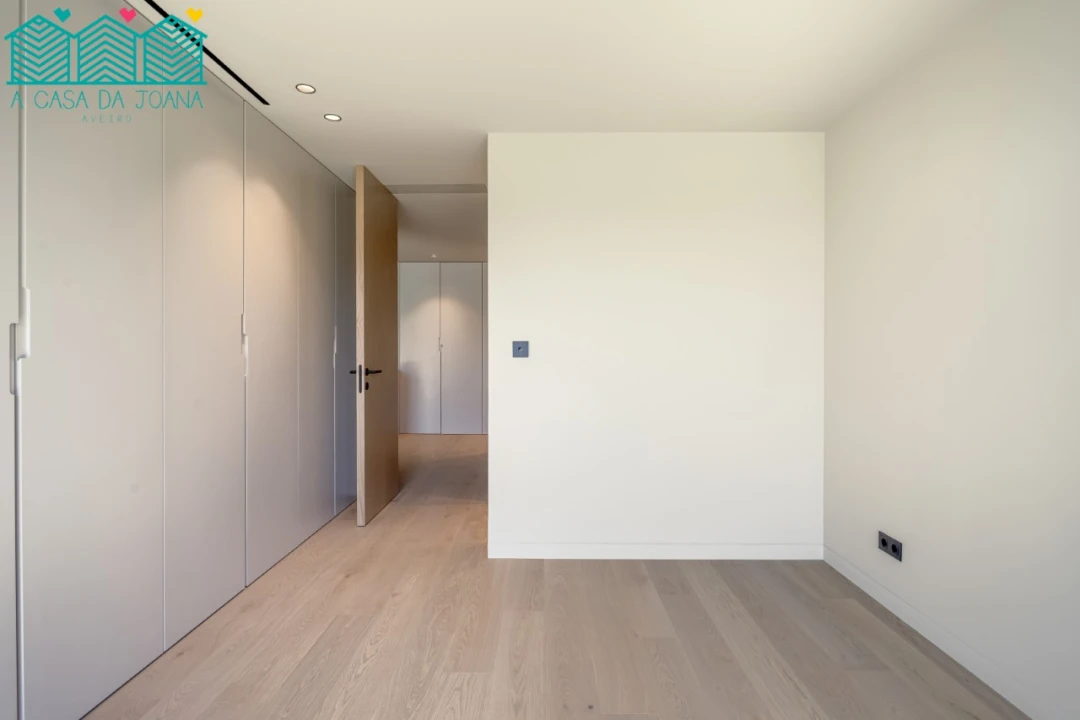 Moradia T5 para Venda em Cascais e Estoril Foto 28