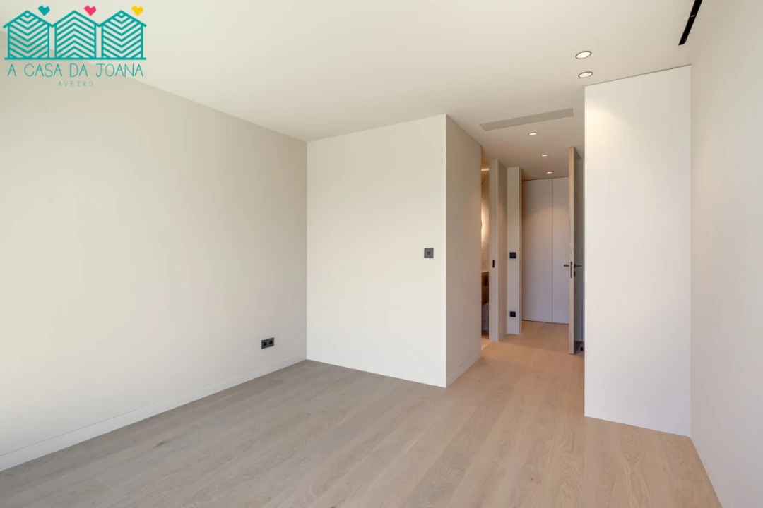 Moradia T5 para Venda em Cascais e Estoril Foto 32