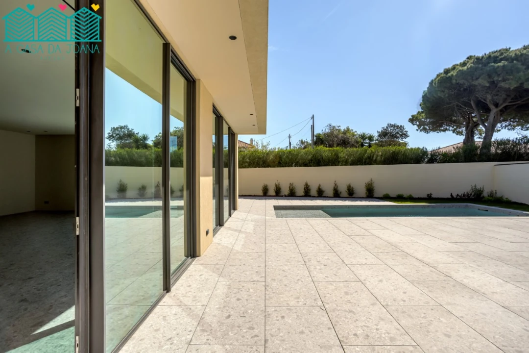 Moradia T5 para Venda em Cascais e Estoril Foto 4