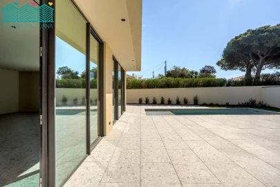 Moradia T5 para Venda em Cascais e Estoril