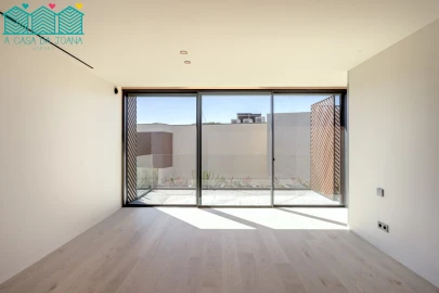 Moradia T5 para Venda em Cascais e Estoril