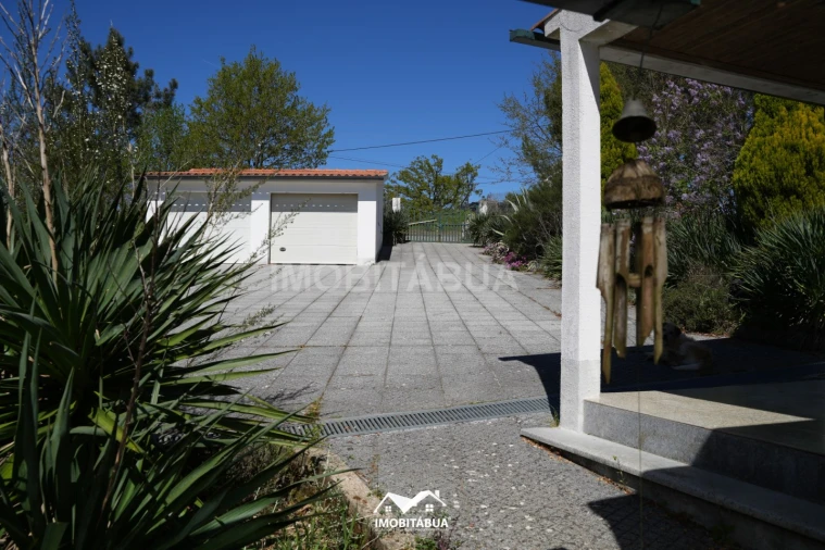 Moradia T3 para Venda em Tabua Foto 6