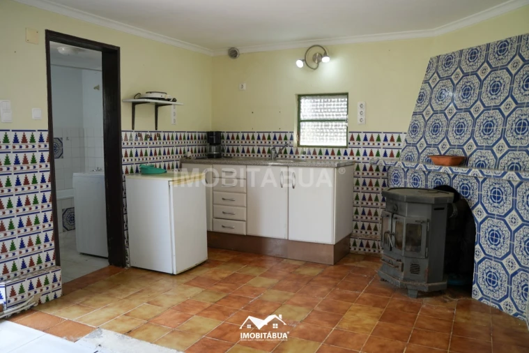 Moradia T3 para Venda em Tabua Foto 8