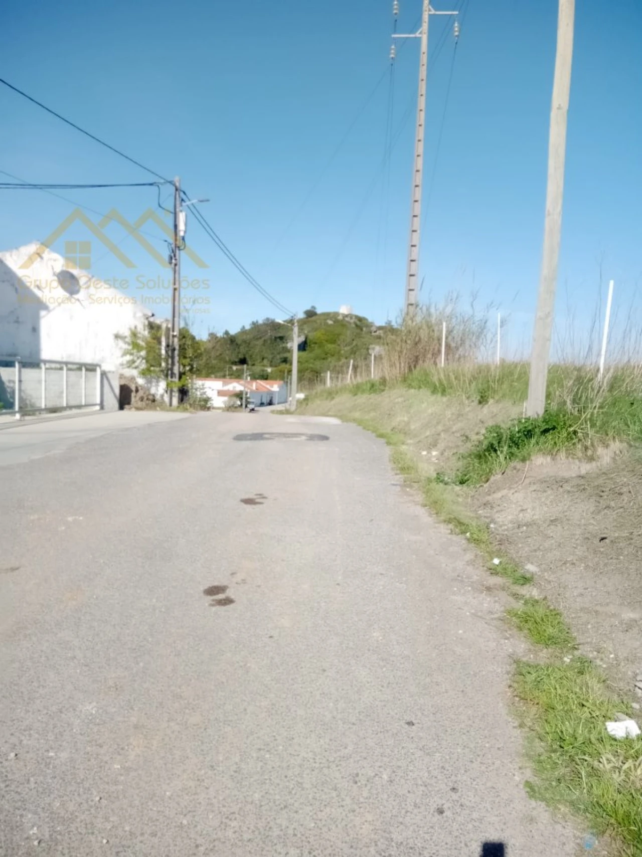 Moradia para Venda em Santa Maria, São Pedro e Sobral da Lagoa Foto 5