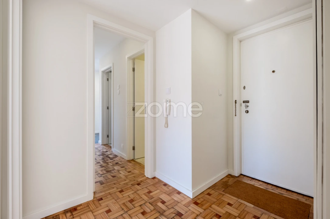 Apartamento T3 para Arrendamento em Mafamude e Vilar do Paraíso Foto 3