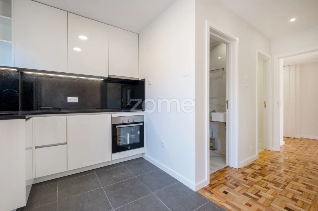 Apartamento T3 para Arrendamento em Mafamude e Vilar do Paraíso Foto 8