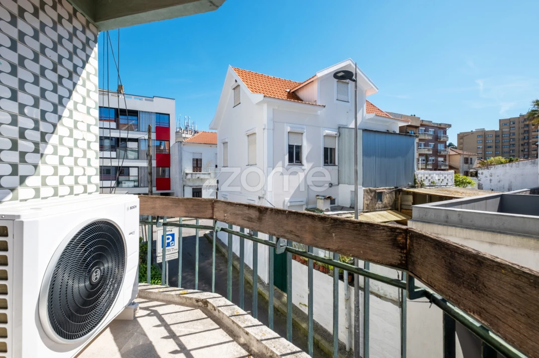 Apartamento T3 para Arrendamento em Mafamude e Vilar do Paraíso Foto 17