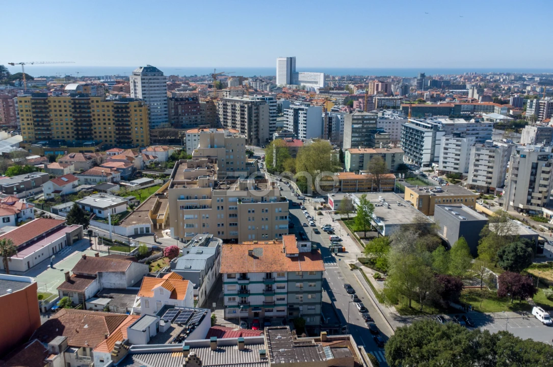 Apartamento T3 para Arrendamento em Mafamude e Vilar do Paraíso Foto 36
