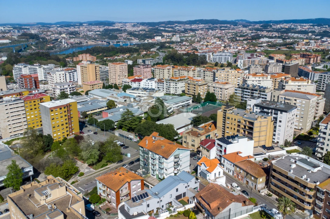 Apartamento T3 para Arrendamento em Mafamude e Vilar do Paraíso Foto 41