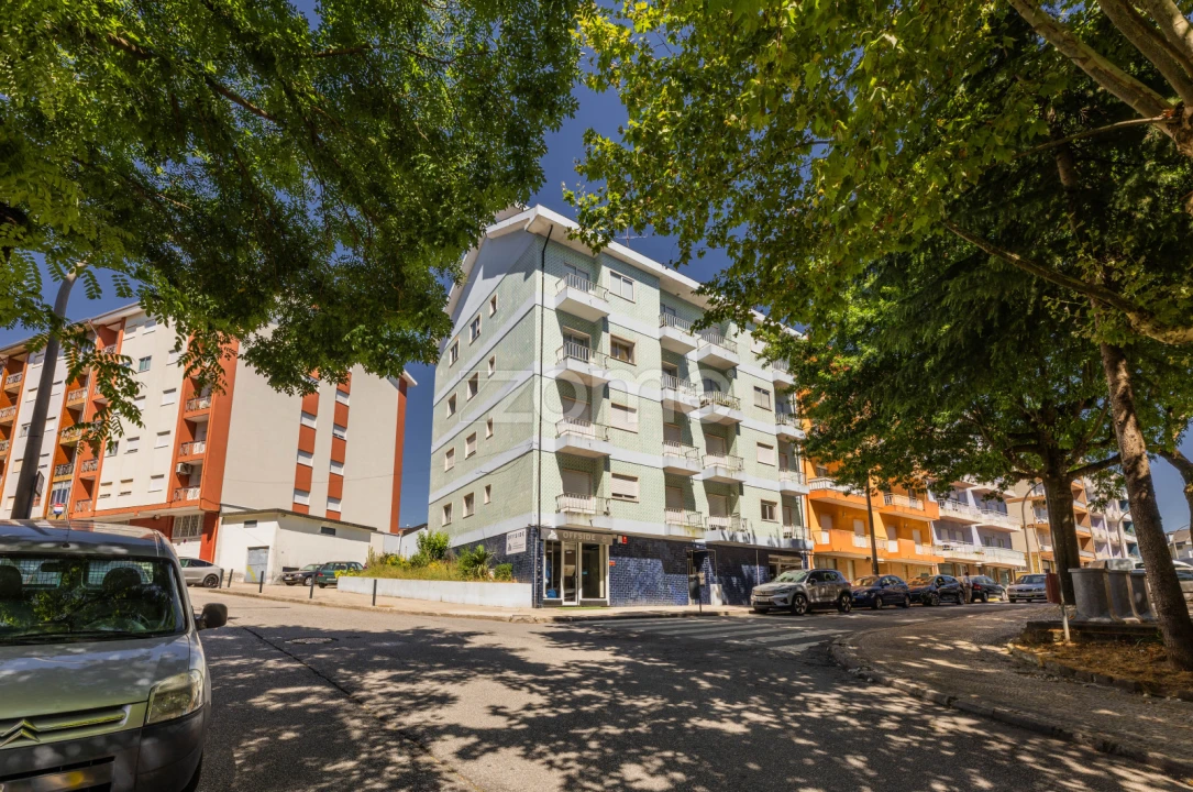 Apartamento T3 para Venda em Braga (Maximinos, Sé e Cividade) Foto 27