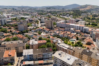 Apartamento T3 para Venda em Braga (Maximinos, Sé e Cividade)