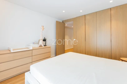 Apartamento T3 para Venda em Braga (Maximinos, Sé e Cividade)