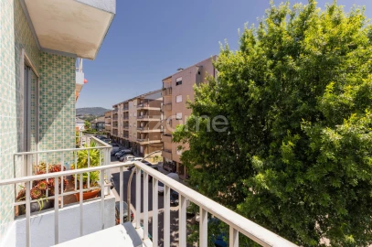 Apartamento T3 para Venda em Braga (Maximinos, Sé e Cividade)