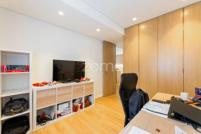 Apartamento T3 para Venda em Braga (Maximinos, Sé e Cividade)