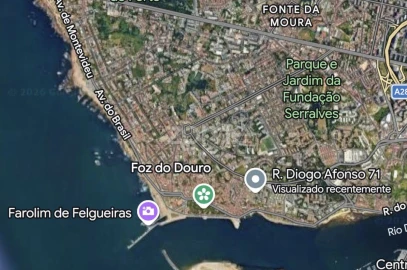 Apartamento T2 para Arrendamento em Aldoar, Foz do Douro e Nevogilde