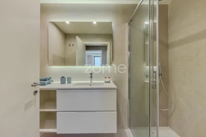 Apartamento T2 para Venda em Santa Marinha e São Pedro da Afurada