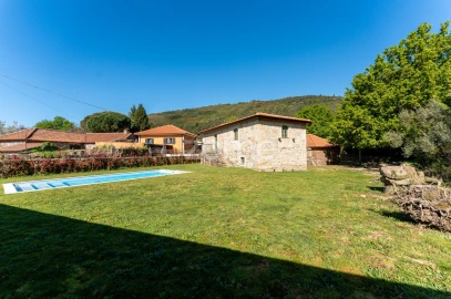 Moradia T3 para Venda em Covas