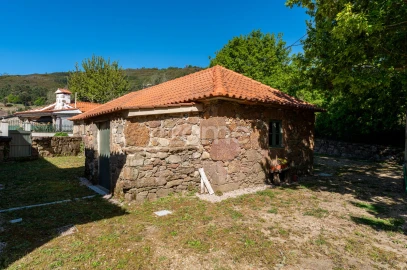 Moradia T3 para Venda em Covas