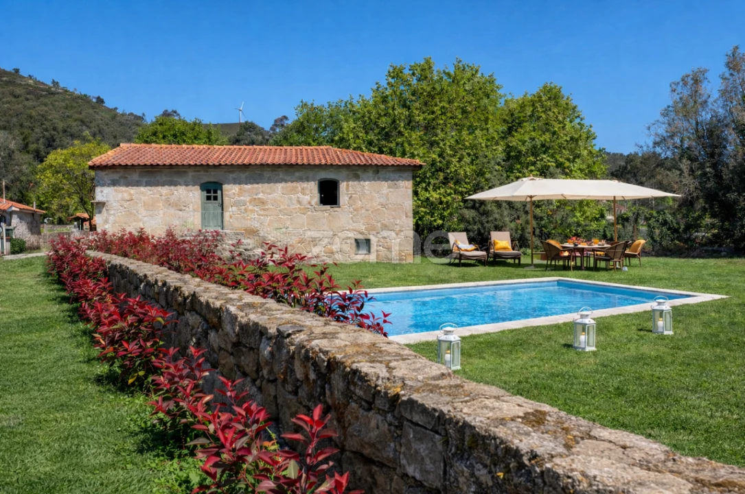 Moradia T3 para Venda em Covas Foto 47