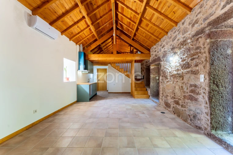 Moradia T3 para Venda em Covas Foto 9