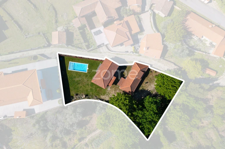 Moradia T3 para Venda em Covas Foto 50