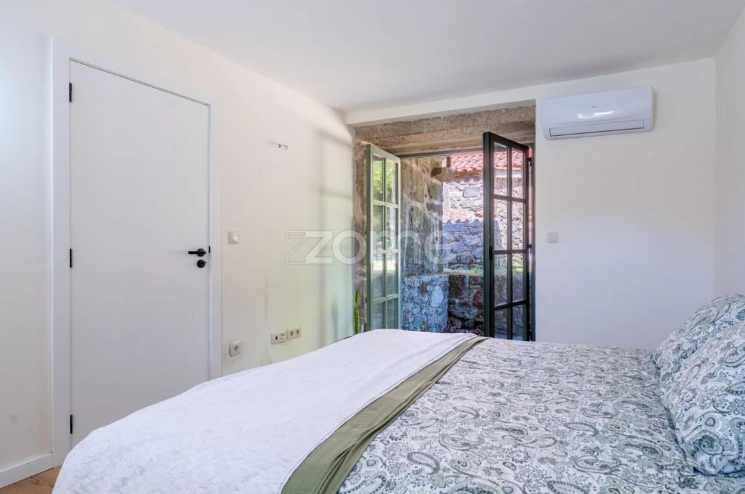 Moradia T3 para Venda em Covas Foto 36