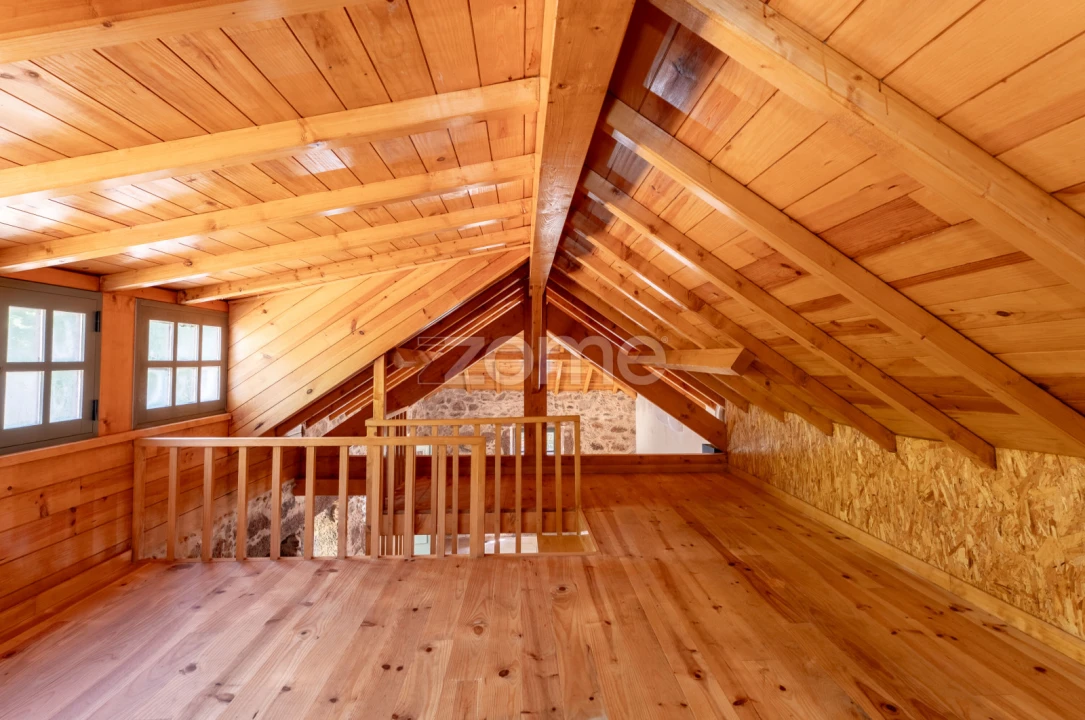 Moradia T3 para Venda em Covas Foto 16