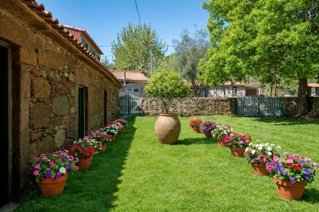 Moradia T3 para Venda em Covas Foto 7