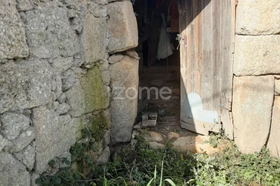 Terreno para Venda em Codesseiro