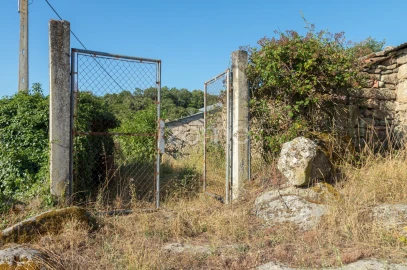 Terreno para Venda em Codesseiro
