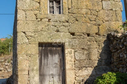 Terreno para Venda em Codesseiro