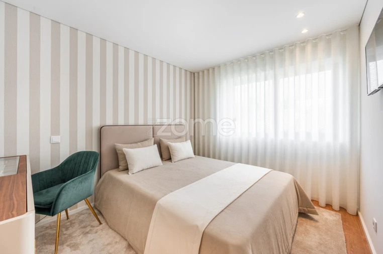 Apartamento T3 para Venda em Moreira de Conegos Foto 18