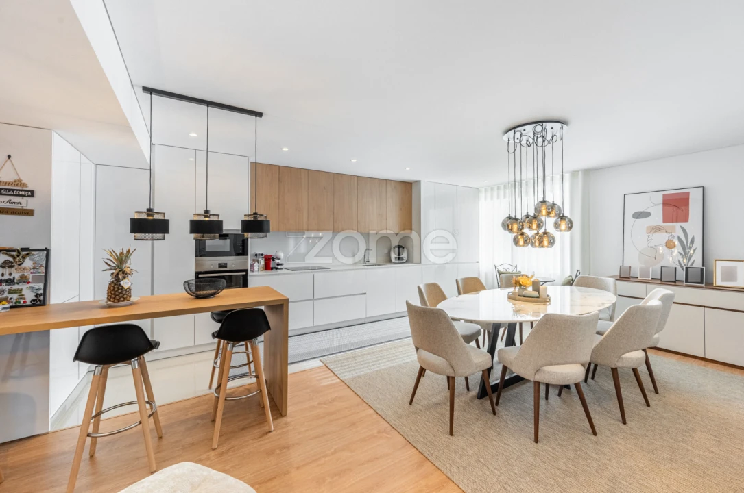 Apartamento T3 para Venda em Moreira de Conegos Foto 10