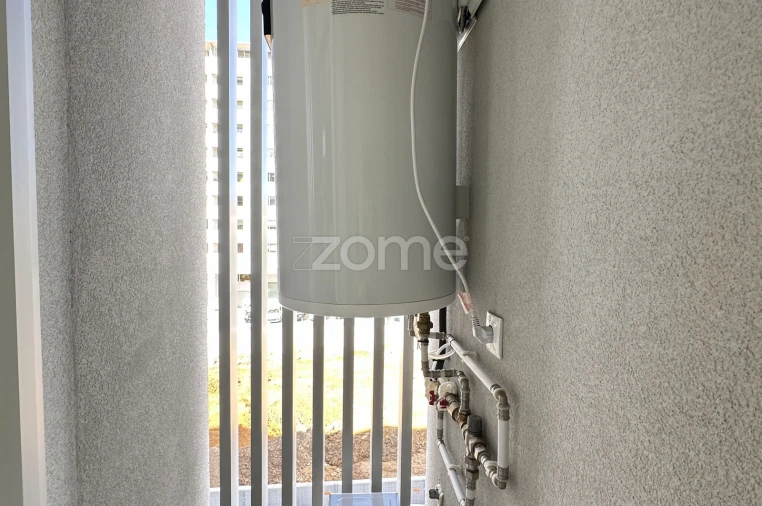 Apartamento T1 para Venda em Santa Marinha e São Pedro da Afurada Foto 17