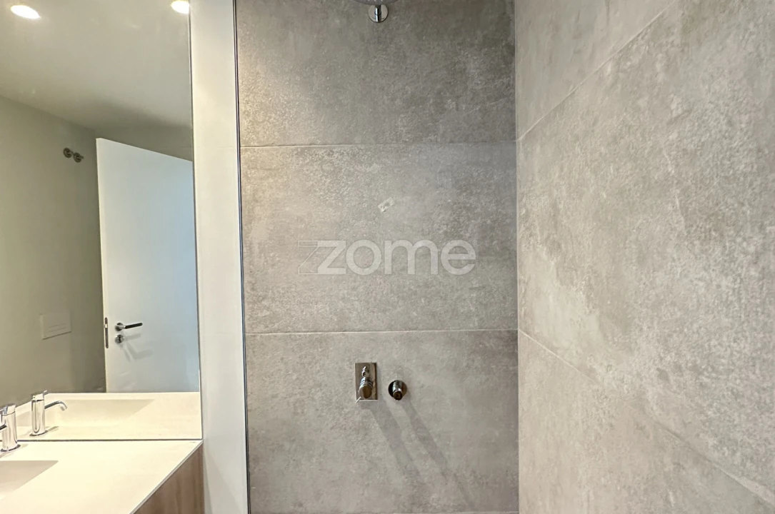 Apartamento T1 para Venda em Santa Marinha e São Pedro da Afurada Foto 6