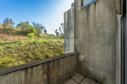 Apartamento T4 para Venda em Mozelos