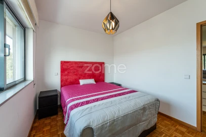 Apartamento T4 para Venda em Mozelos