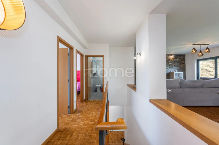 Apartamento T4 para Venda em Mozelos Foto 21