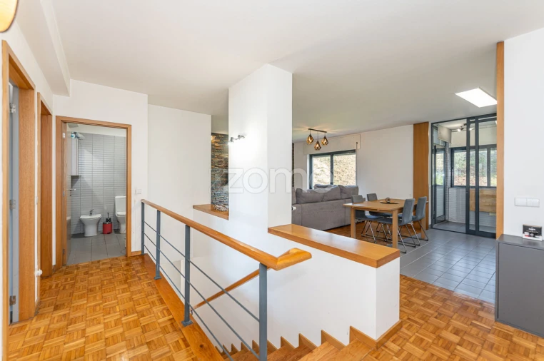 Apartamento T4 para Venda em Mozelos Foto 12