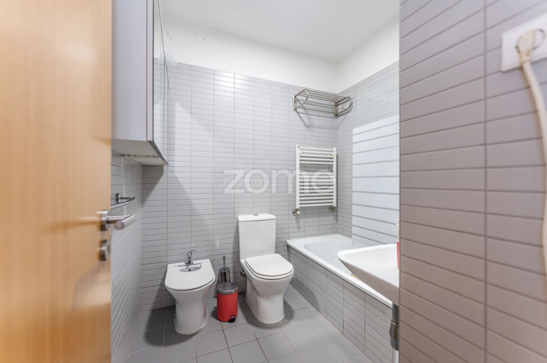 Apartamento T4 para Venda em Mozelos Foto 16