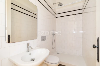 Apartamento T2 para Venda em Cedofeita, Santo Ildefonso, Sé, Miragaia, São Nicolau e Vitória