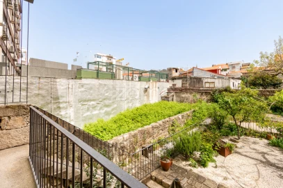 Apartamento T2 para Venda em Cedofeita, Santo Ildefonso, Sé, Miragaia, São Nicolau e Vitória