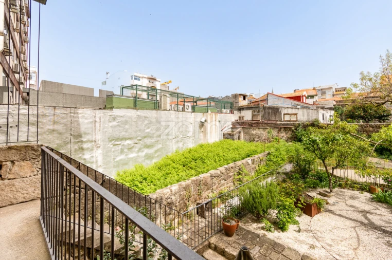 Apartamento T2 para Venda em Cedofeita, Santo Ildefonso, Sé, Miragaia, São Nicolau e Vitória Foto 26