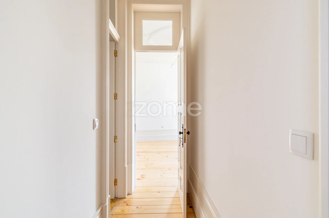 Apartamento T2 para Venda em Cedofeita, Santo Ildefonso, Sé, Miragaia, São Nicolau e Vitória Foto 7