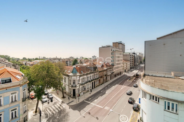 Apartamento T2 para Venda em Cedofeita, Santo Ildefonso, Sé, Miragaia, São Nicolau e Vitória Foto 18