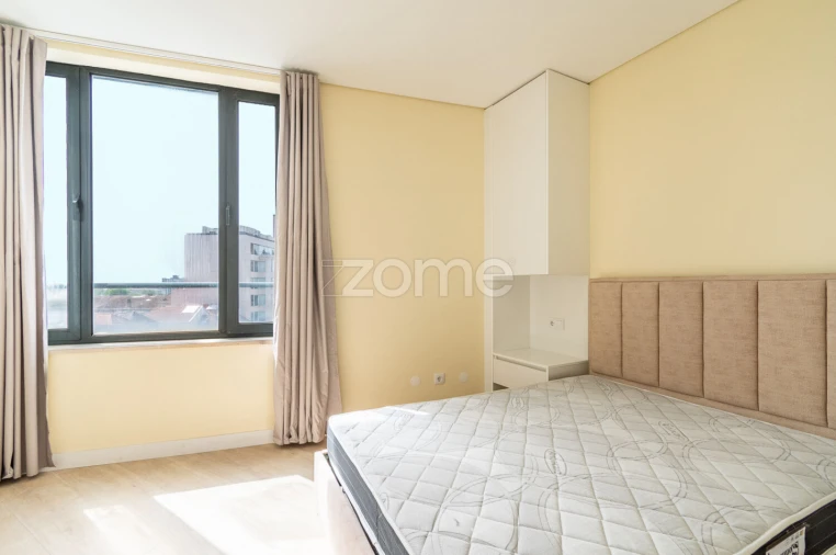 Apartamento T2 para Venda em Cedofeita, Santo Ildefonso, Sé, Miragaia, São Nicolau e Vitória Foto 9